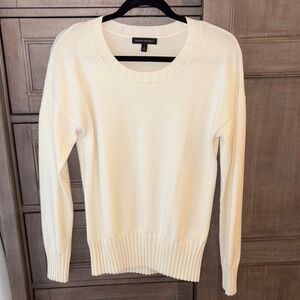 Banana Republic Soft White Crew Neck Sweater, size small